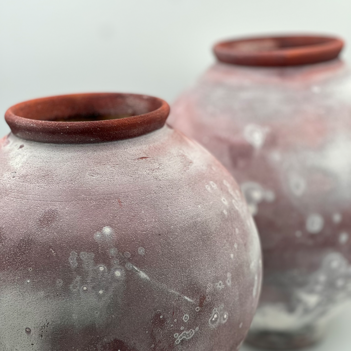 Moon jar Rukoryo - Red Violet 2